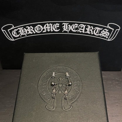 Chrome Hearts foti Miss Skeleton earrings