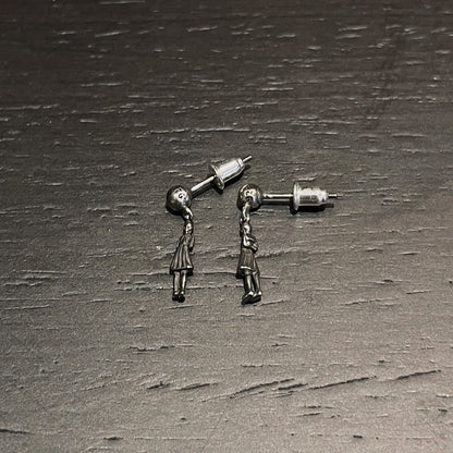 Chrome Hearts foti Miss Skeleton earrings