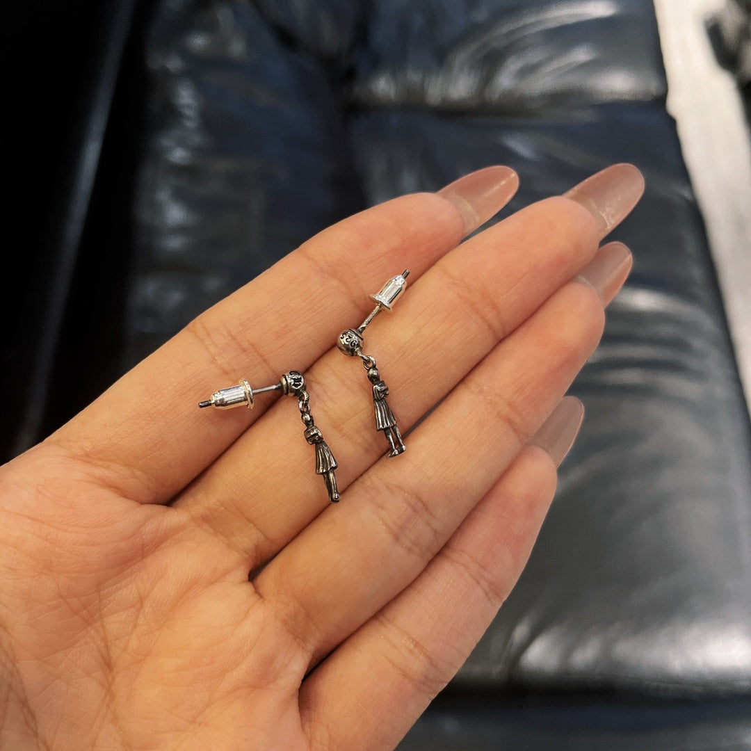 Chrome Hearts foti Miss Skeleton earrings