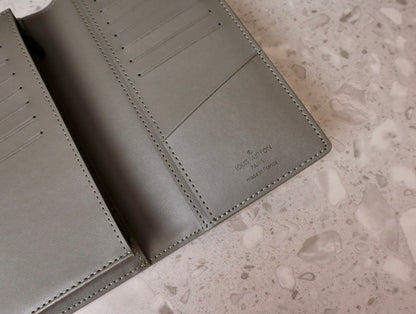 Louis Vuitton Zippy Wallet Horizontal