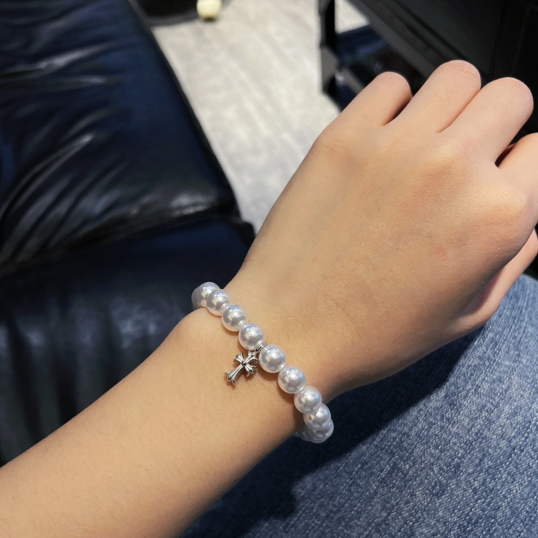 𝐂𝐡𝐫𝐨𝐦𝐞 𝐡𝐞𝐚𝐫𝐭𝐬 Pearl Cross Bracelet