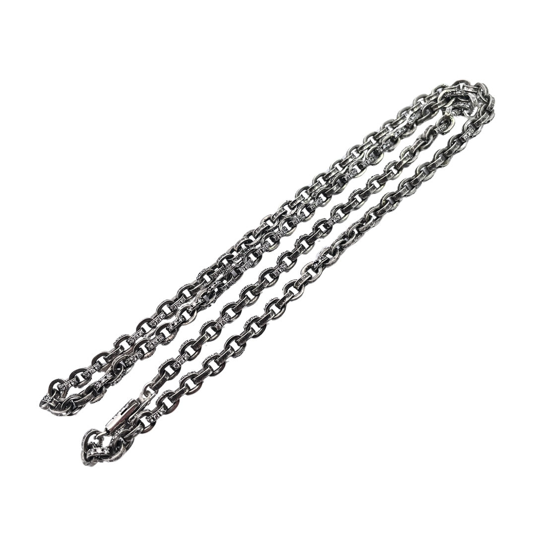 𝐂𝐡𝐫𝐨𝐦𝐞 𝐡𝐞𝐚𝐫𝐭𝐬 stone inlaid letter necklace