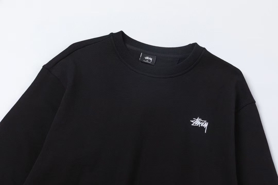 STUSSY Men's 23HO Stock Logo Sweatshirt