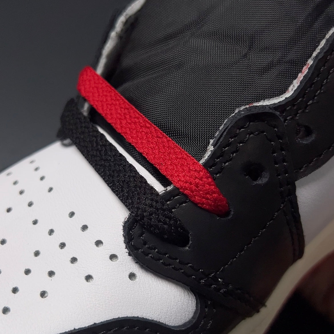 【LJR】Nike Air Jordan 1 Retro High OG "Black Toe Reimagined"