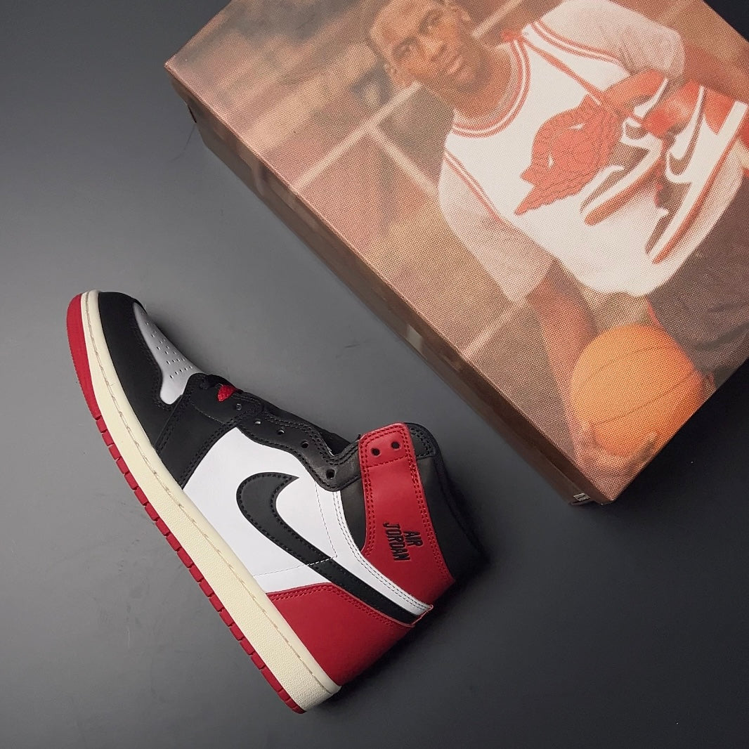 【LJR】Nike Air Jordan 1 Retro High OG "Black Toe Reimagined"