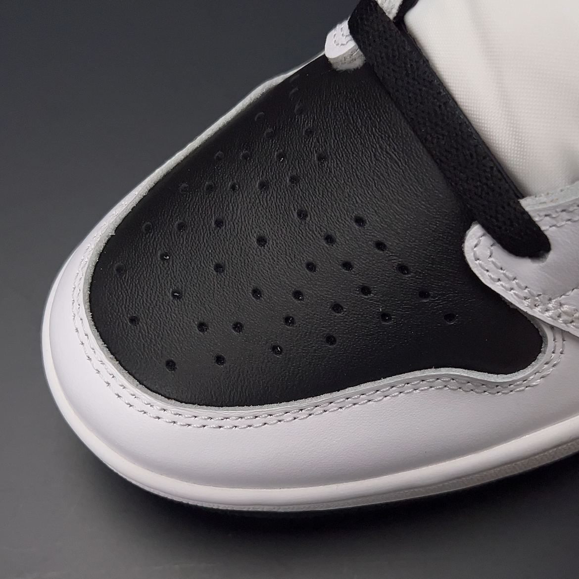 【LJR】fragment design × UNION × Nike Air Jordan 1 Retro High OG "Black/White"