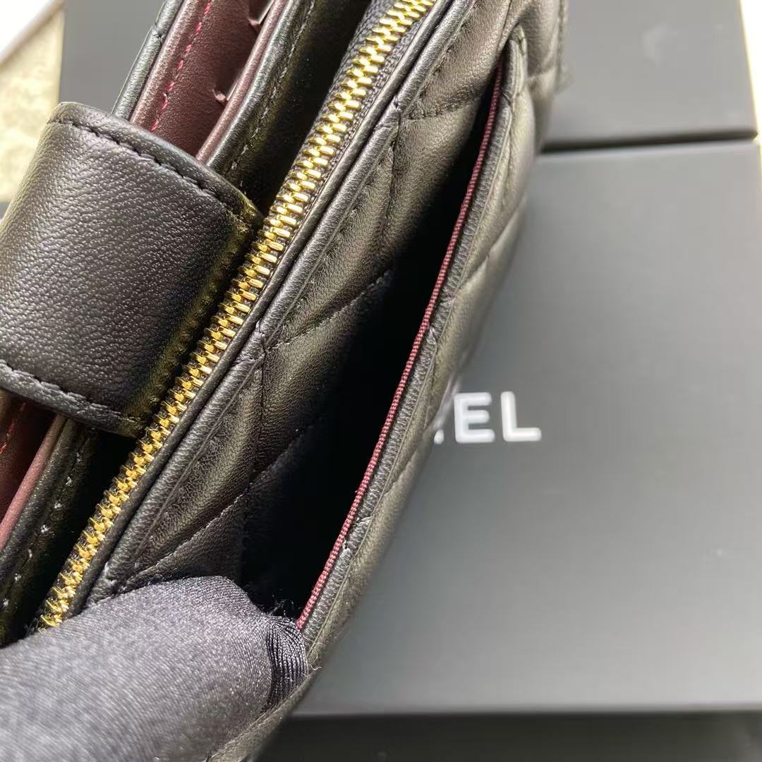 CHANEL Matelassé Coco Mark Bifold Wallet A48667