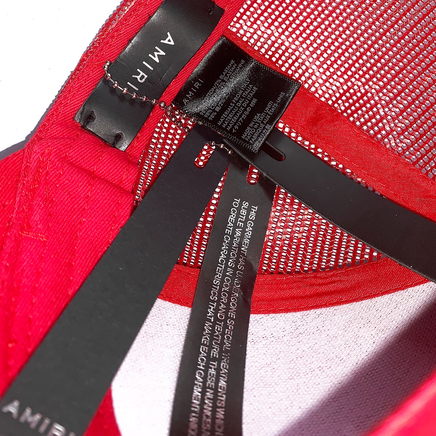 Amiri hat