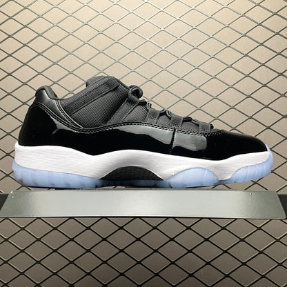 Nike Air Jordan 11 Retro Low "Space Jam"