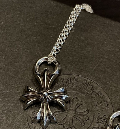 CHROME HEARTS Double Cross Flower Necklace