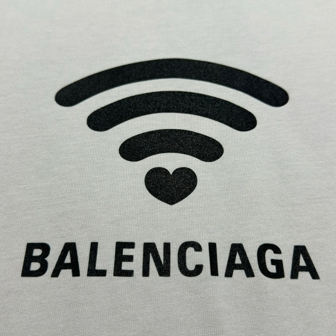 BALENCIAGA  LO_VE Tシャツ ミディアムフィット