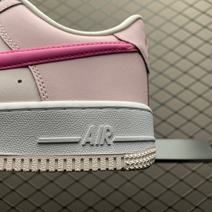 Nike WMNS Air Force 1 Low '07 LX "Paw Print"