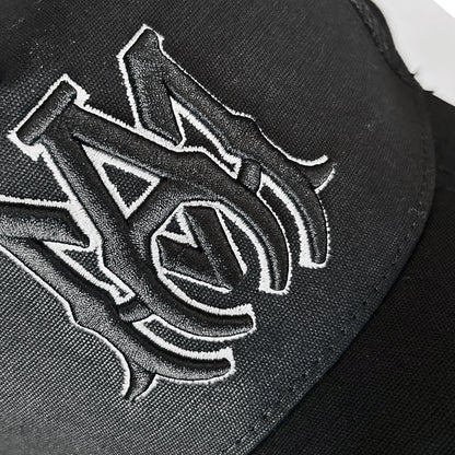 Amiri hat