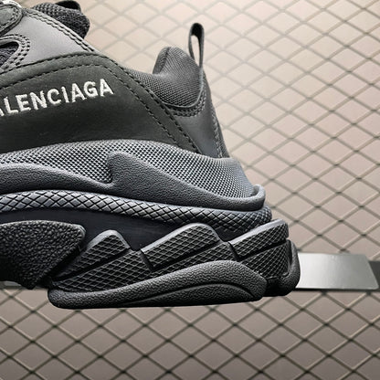 バレンシアガ カジュアルシューズ/Balenciaga Triple S Dad Shoes "Black"