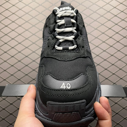 バレンシアガ カジュアルシューズ/Balenciaga Triple S Dad Shoes "Black"
