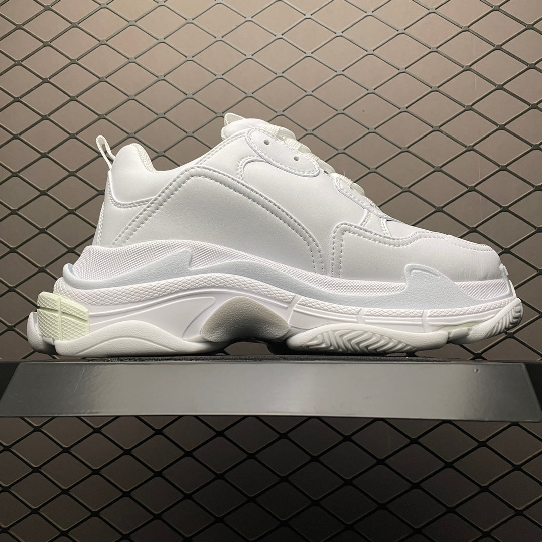 Balenciaga Triple S dad shoes "white"