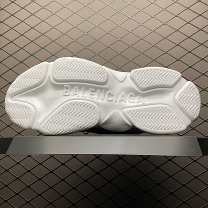 Balenciaga Triple S dad shoes "white"