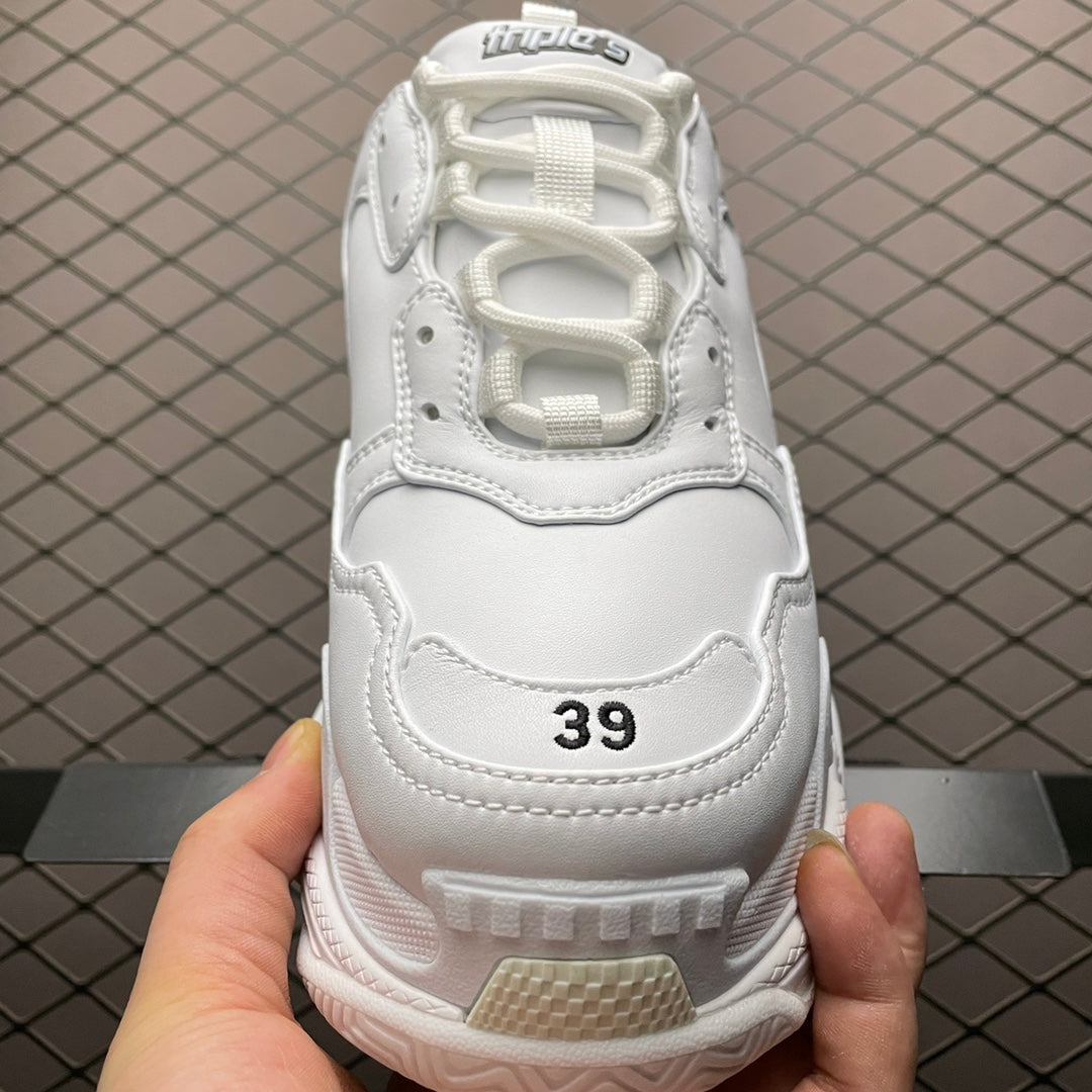 Balenciaga Triple S dad shoes "white"
