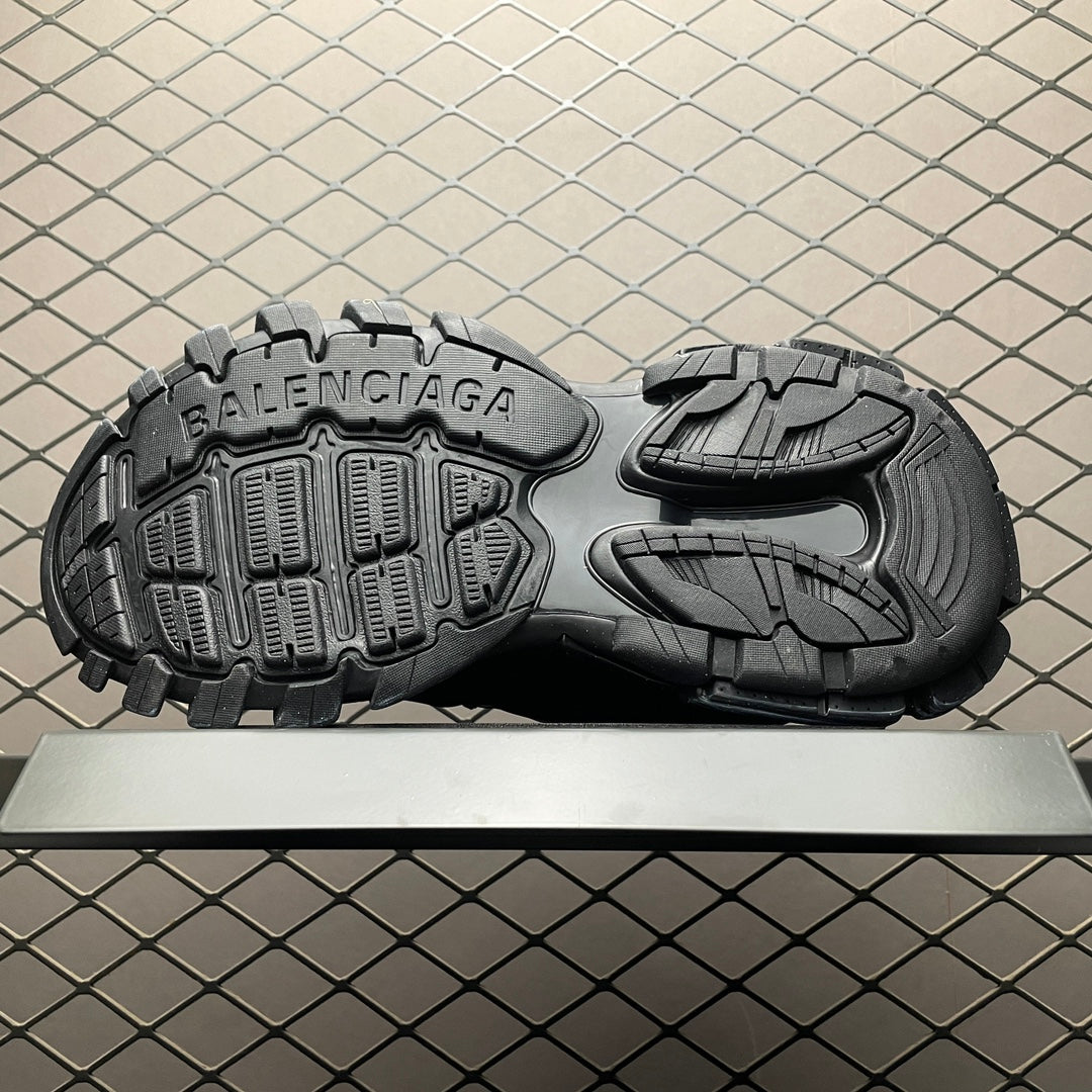 Balenciaga Track Signature Casual shoes