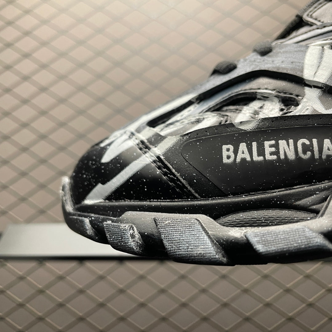 Balenciaga Track Signature Casual shoes