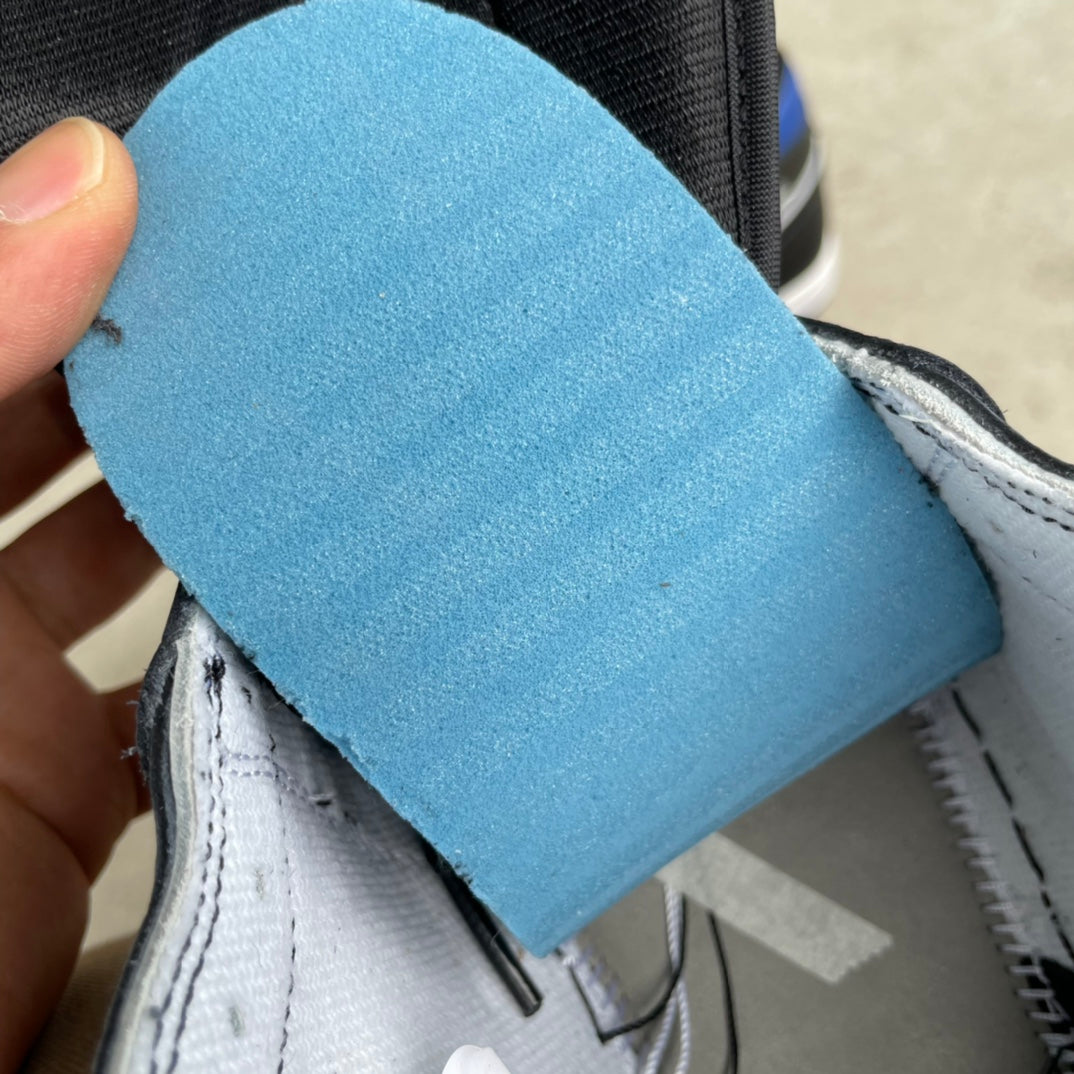 Nike Air Jordan 1 Retro High OG "Royal Toe"