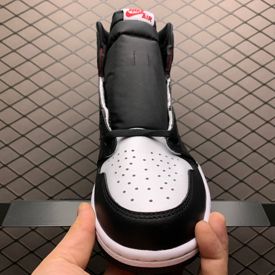 Nike Air Jordan 1 Retro High "Black/White/Sail/Gym Red"
