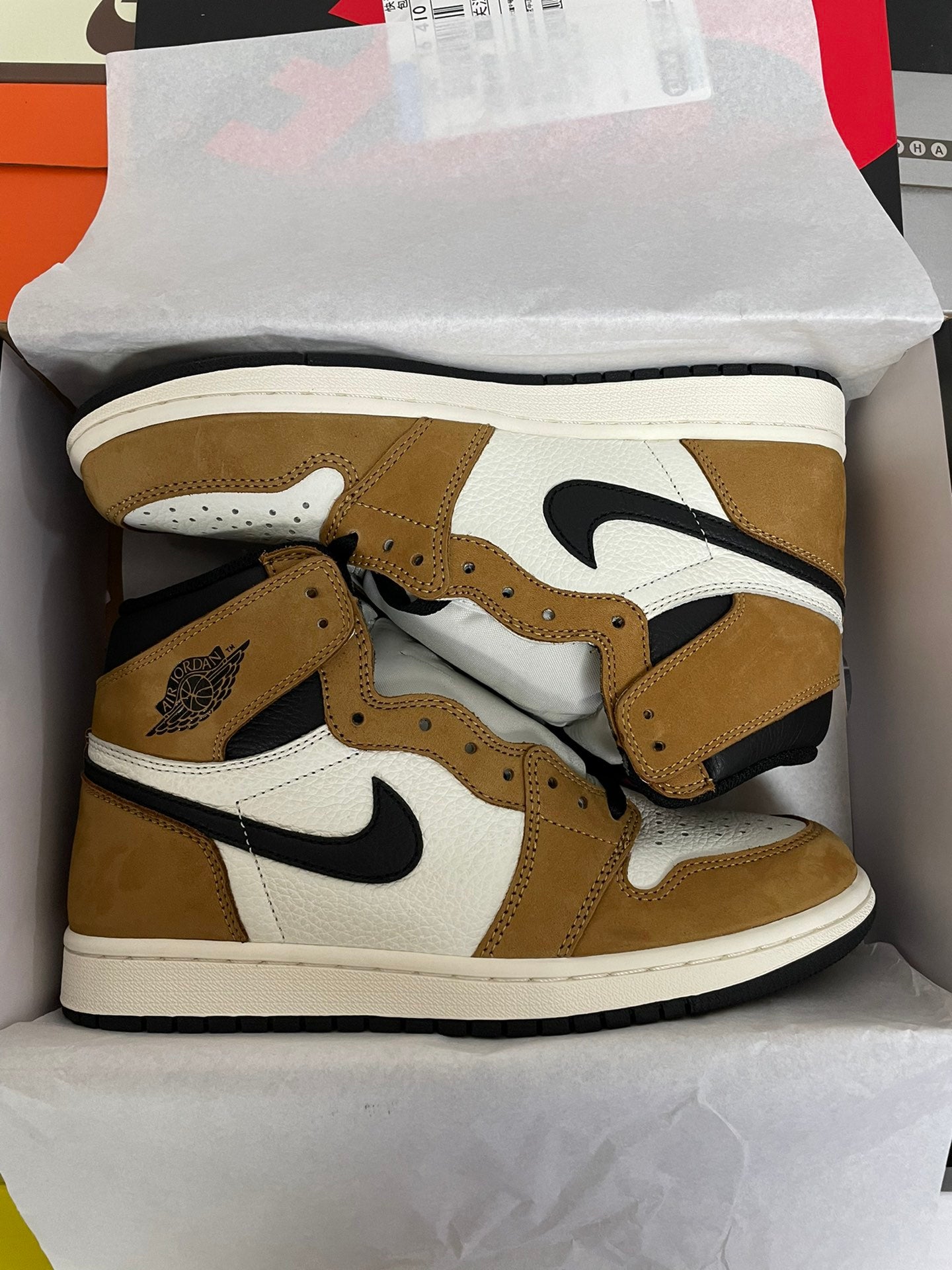 Nike Air Jordan 1 RETRO High "Rookie of The Year"