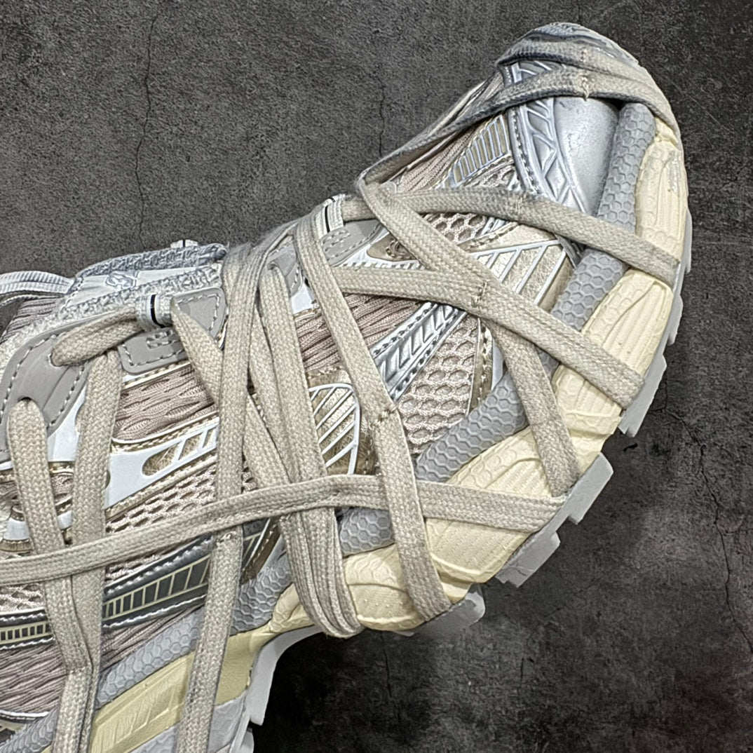 BALENCIAGA 3XL Extreme Lace Sneakers