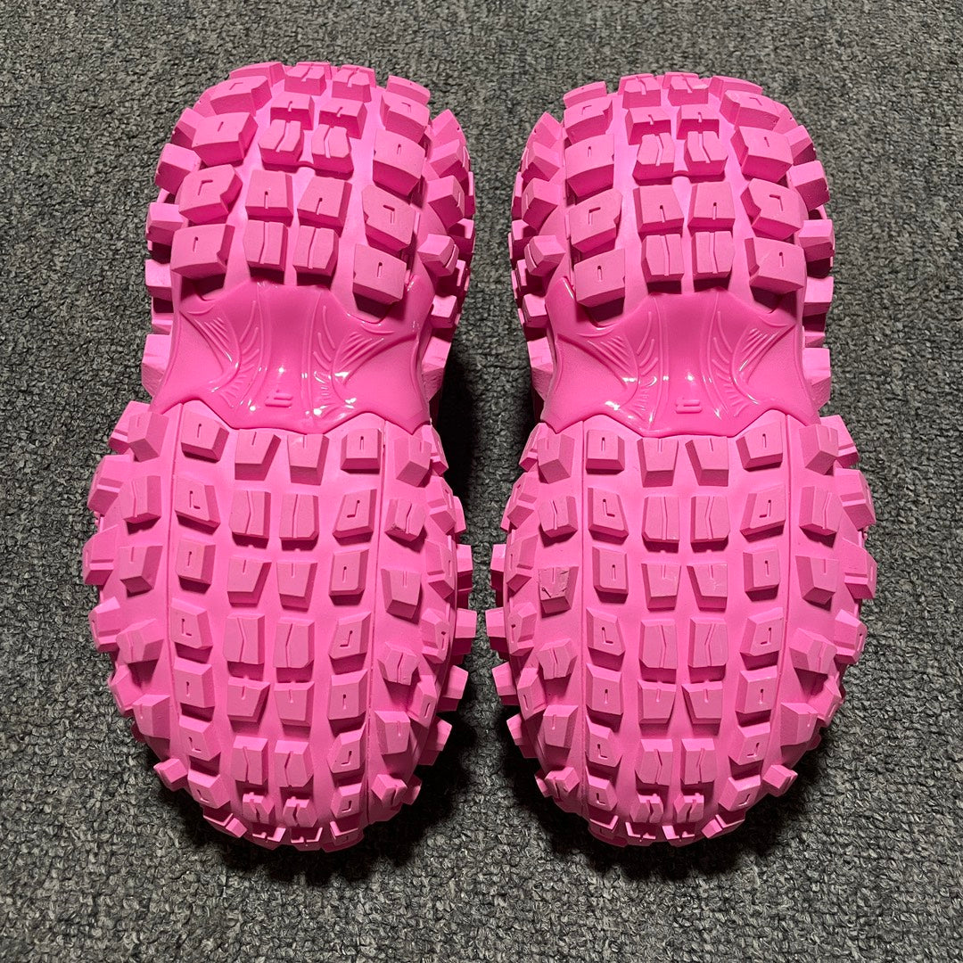 BALENCIAGA WMNS Bouncer (Defender) Sneaker "Pink"
