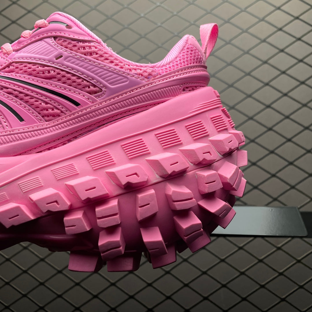 BALENCIAGA WMNS Bouncer (Defender) Sneaker "Pink"