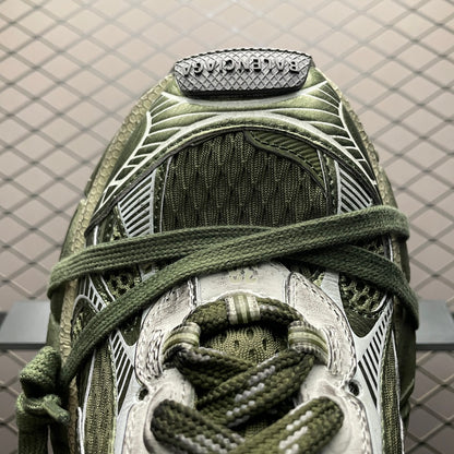 BALENCIAGA 3XL Sneaker "Dark Green/Light Beige"