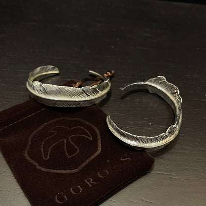 goro'sフェザーのブレスレット
