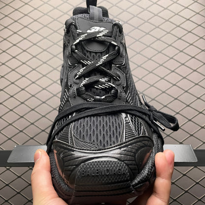 BALENCIAGA 3XL "Black"
