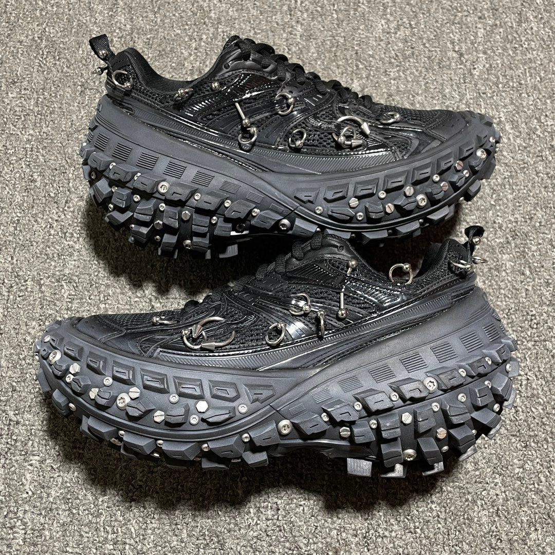 BALENCIAGA Bouncer (Defender) Screw Sneaker With Piercings"Black"