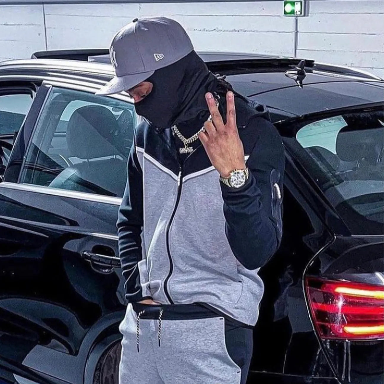 Tech fleece Black/Grey パーカー