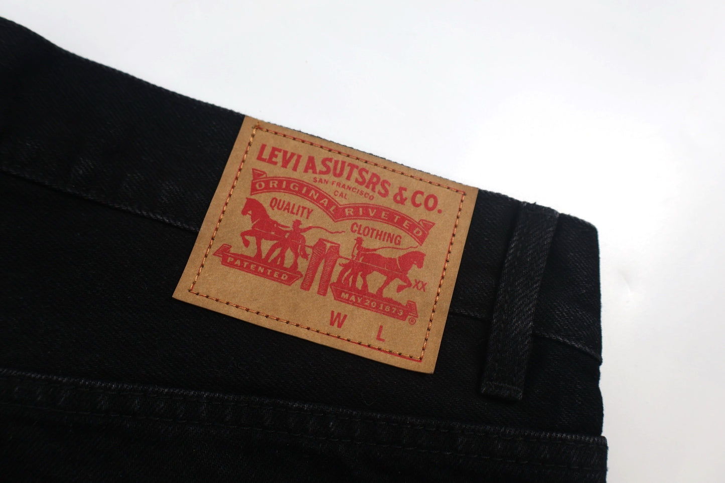 CH デニムパンツ