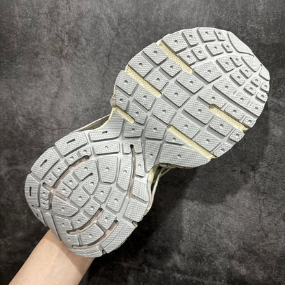 BALENCIAGA 3XL Extreme Lace Sneakers