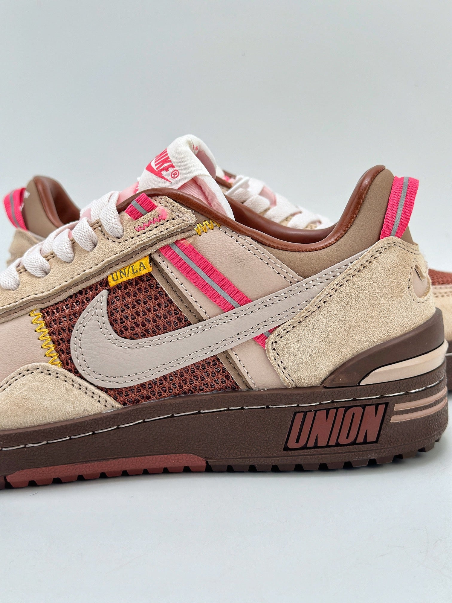 UNION × Nike Field General SP "Guava"