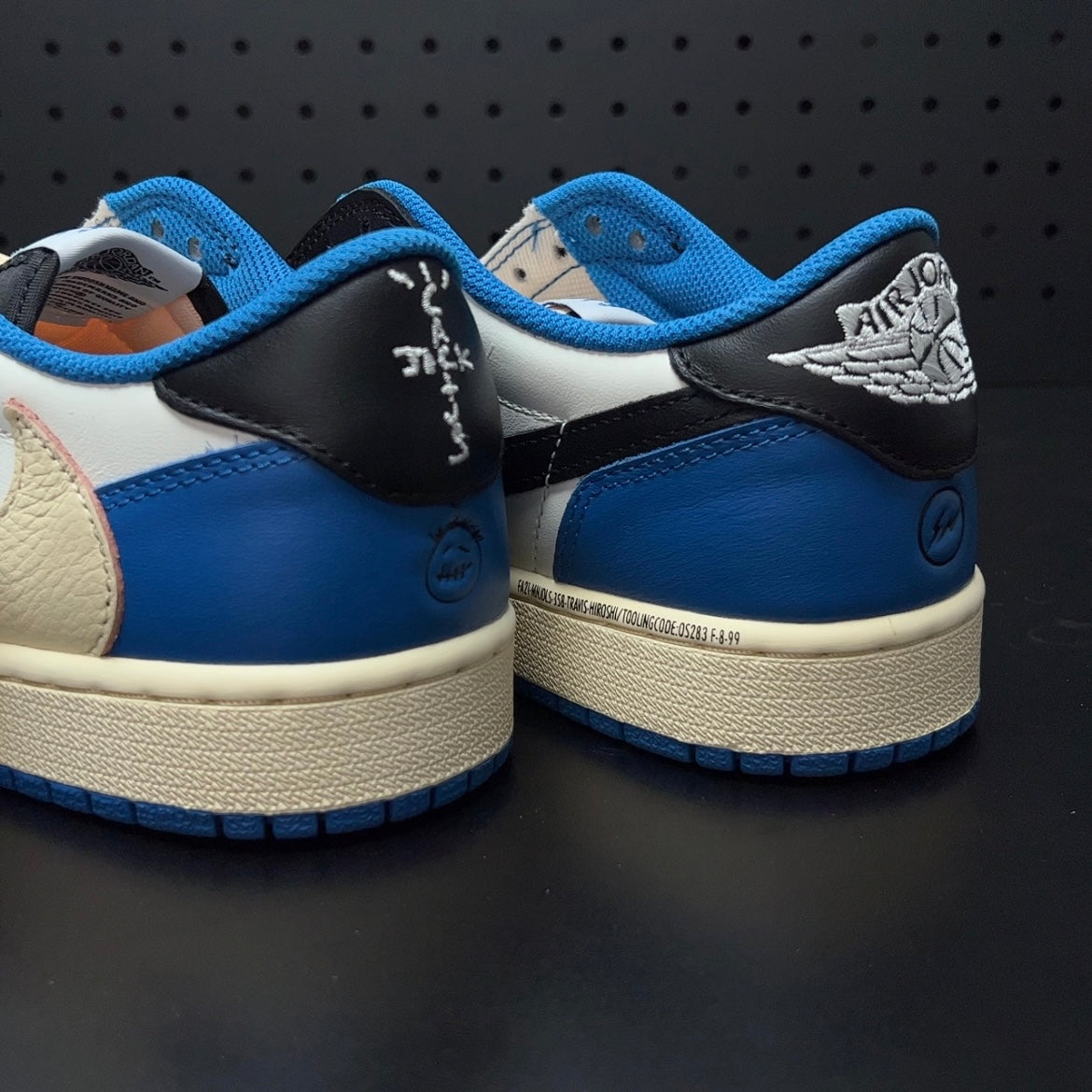 【LJR】Travis Scott × Fragment × Nike Air Jordan 1 Low OG SP "Military Blue"LJR