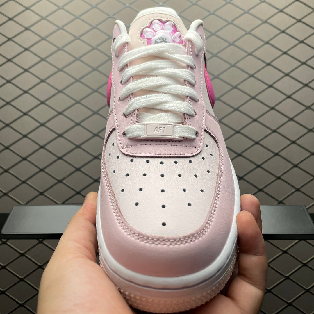 Nike WMNS Air Force 1 Low '07 LX "Paw Print"