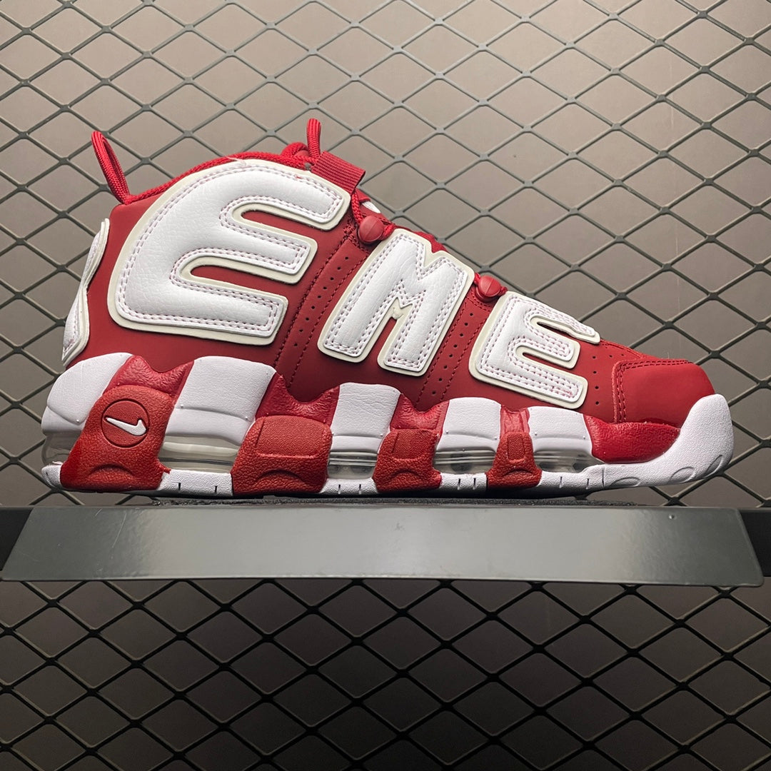 シュプリーム バスケットボールシューズ/Supreme × Nike Air More Uptempo "White/Red"
