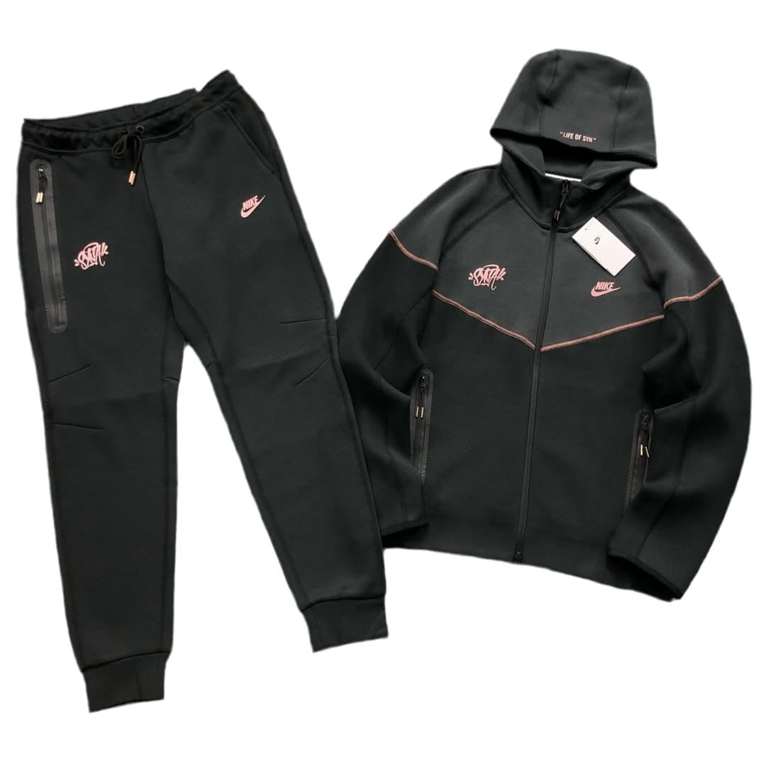Syna Techfleece セットアップ