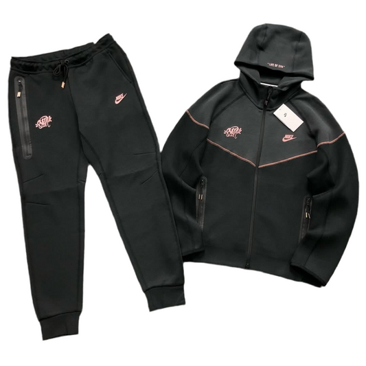 Syna Techfleece セットアップ