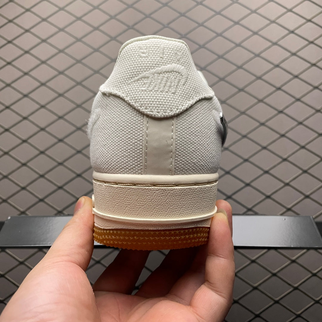 TravisScott x Nike Air Force 1 Low Sail joint sneakers