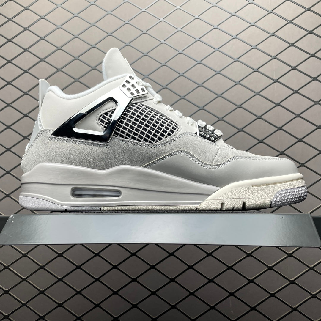 Nike WMNS Air Jordan 4 Retro "Frozen Moments"