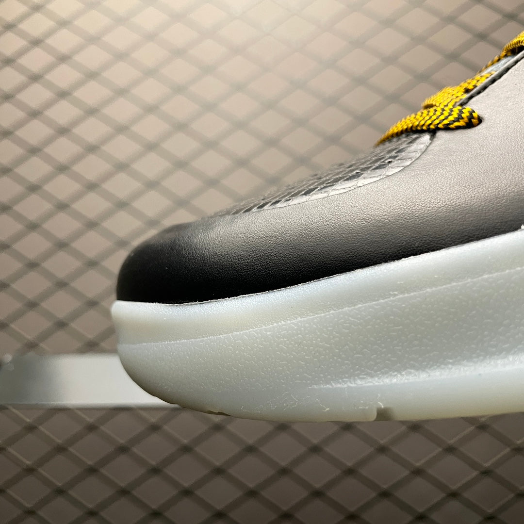 NIKE KOBE IV PROTRO BLACK/DEL SOL
