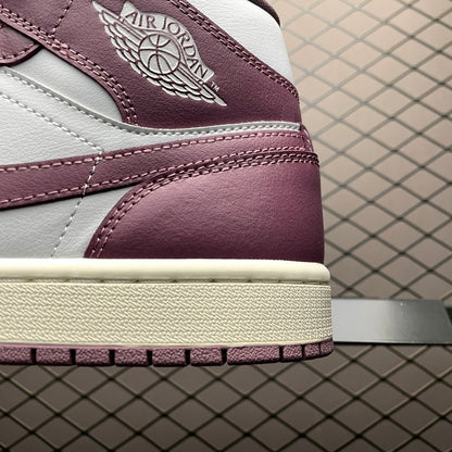 Nike WMNS Air Jordan 1 Mid "Sky J Mauve"