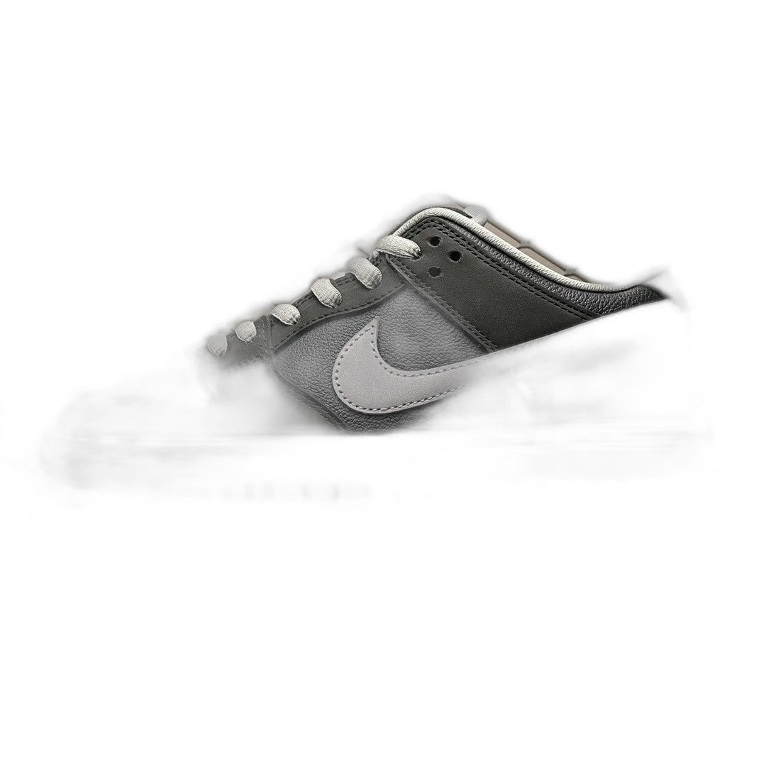 Nike SB Dunk Low "Shadow"