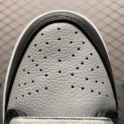 Nike SB Dunk Low "Shadow"