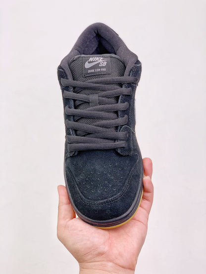Nike SB Dunk Low "Fog"